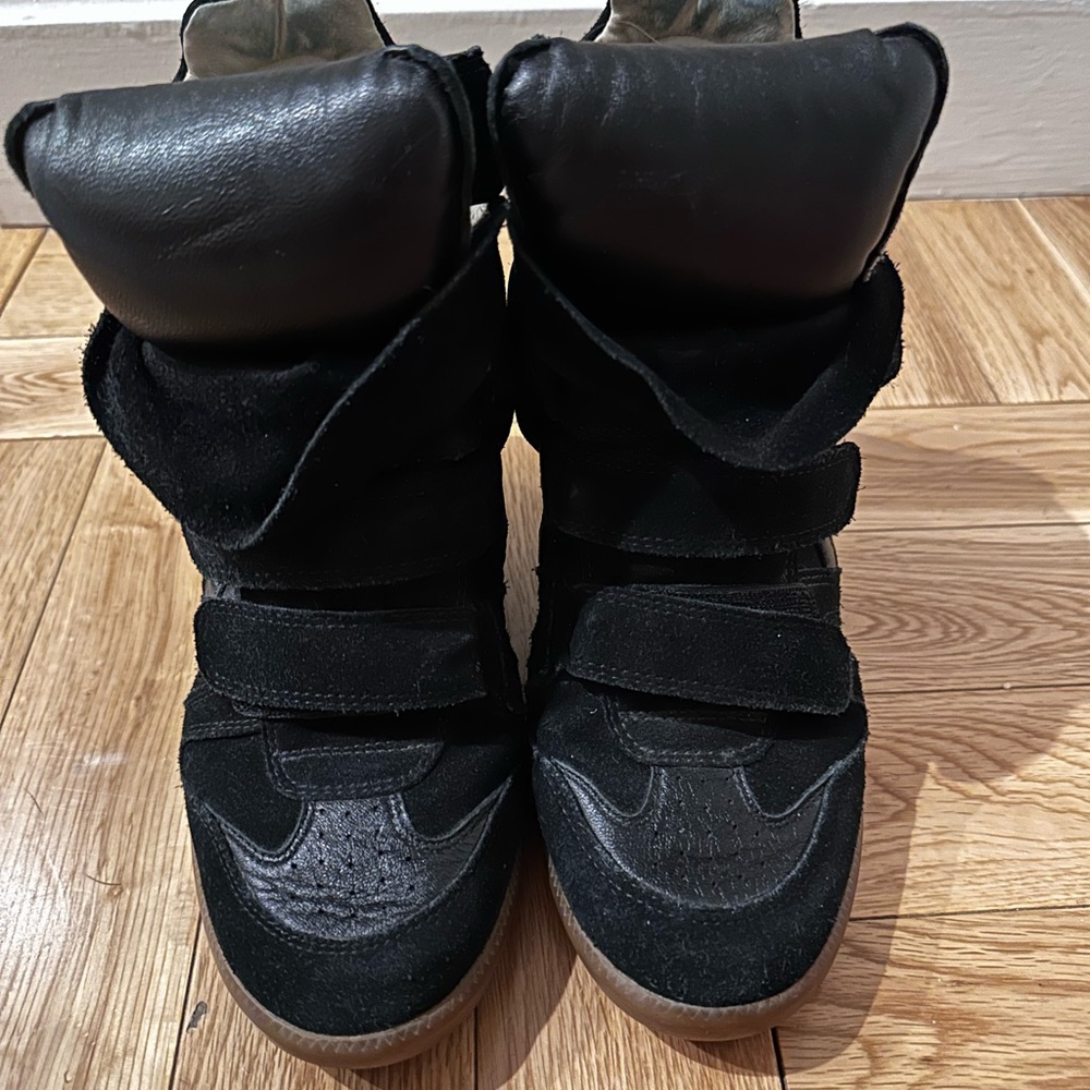 Isabel Marant Beckett Sneaker - Picture 2 of 7